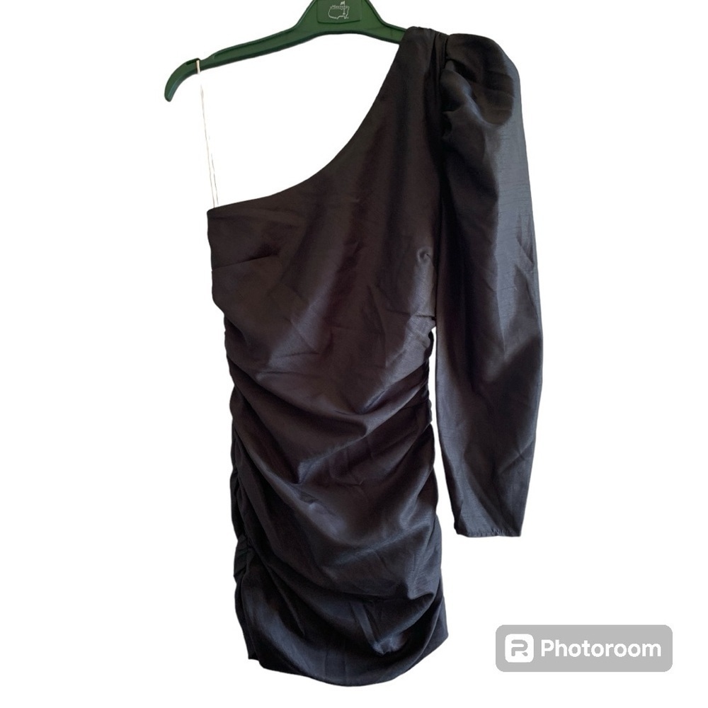 NWT Aritzia Wilfred Rhapsody Black One Long Sleeve Ruched Mini Dress Cocktail